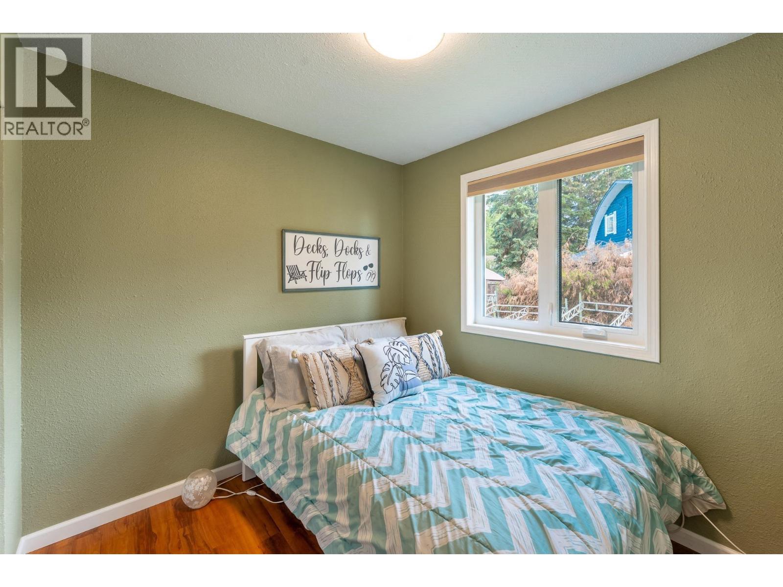 55680 JARDINE LOOP, Cluculz Lake