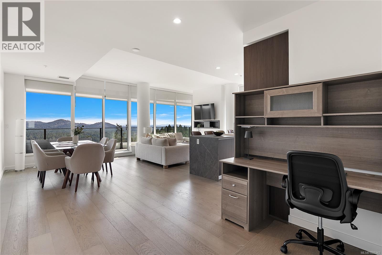 1402 2000 Hannington Road, Langford