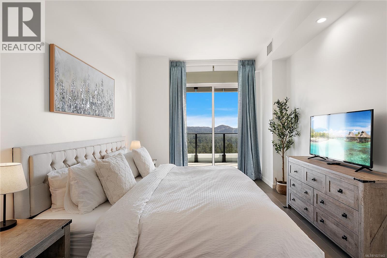 1402 2000 Hannington Road, Langford