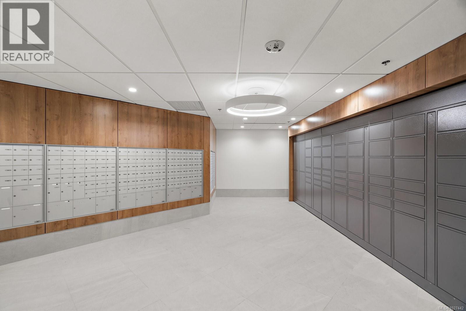 1402 2000 Hannington Road, Langford