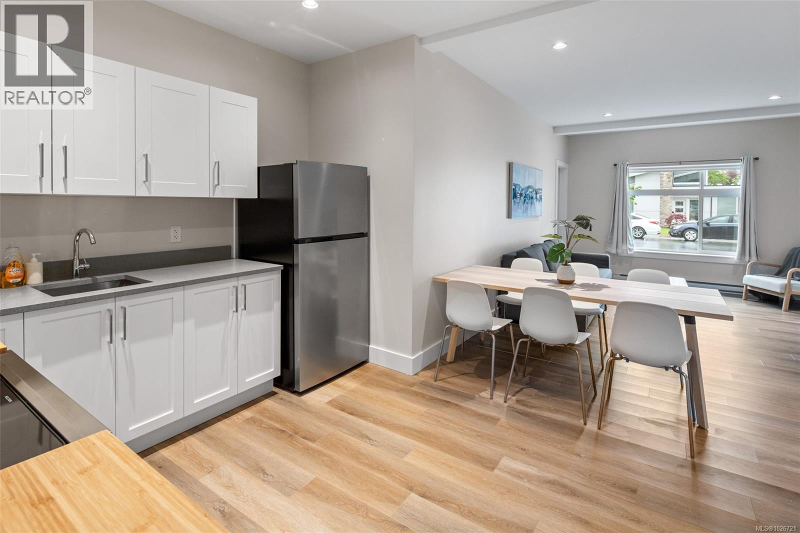  326 Lone Oak Place, Langford