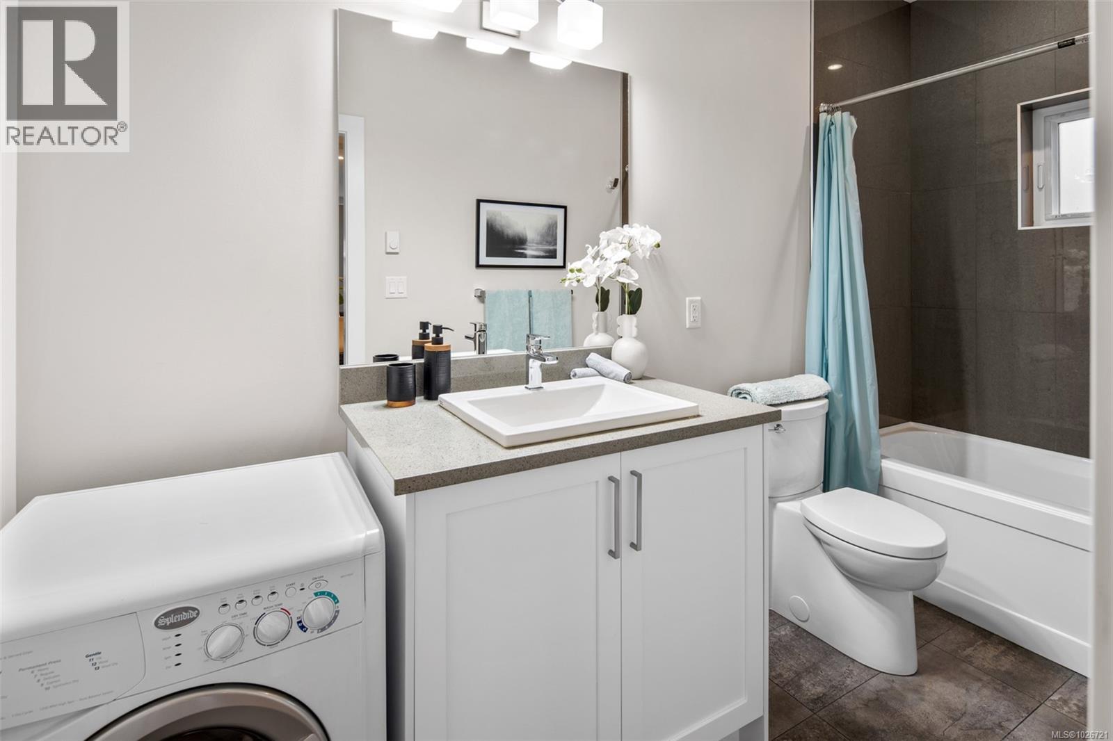  326 Lone Oak Place, Langford