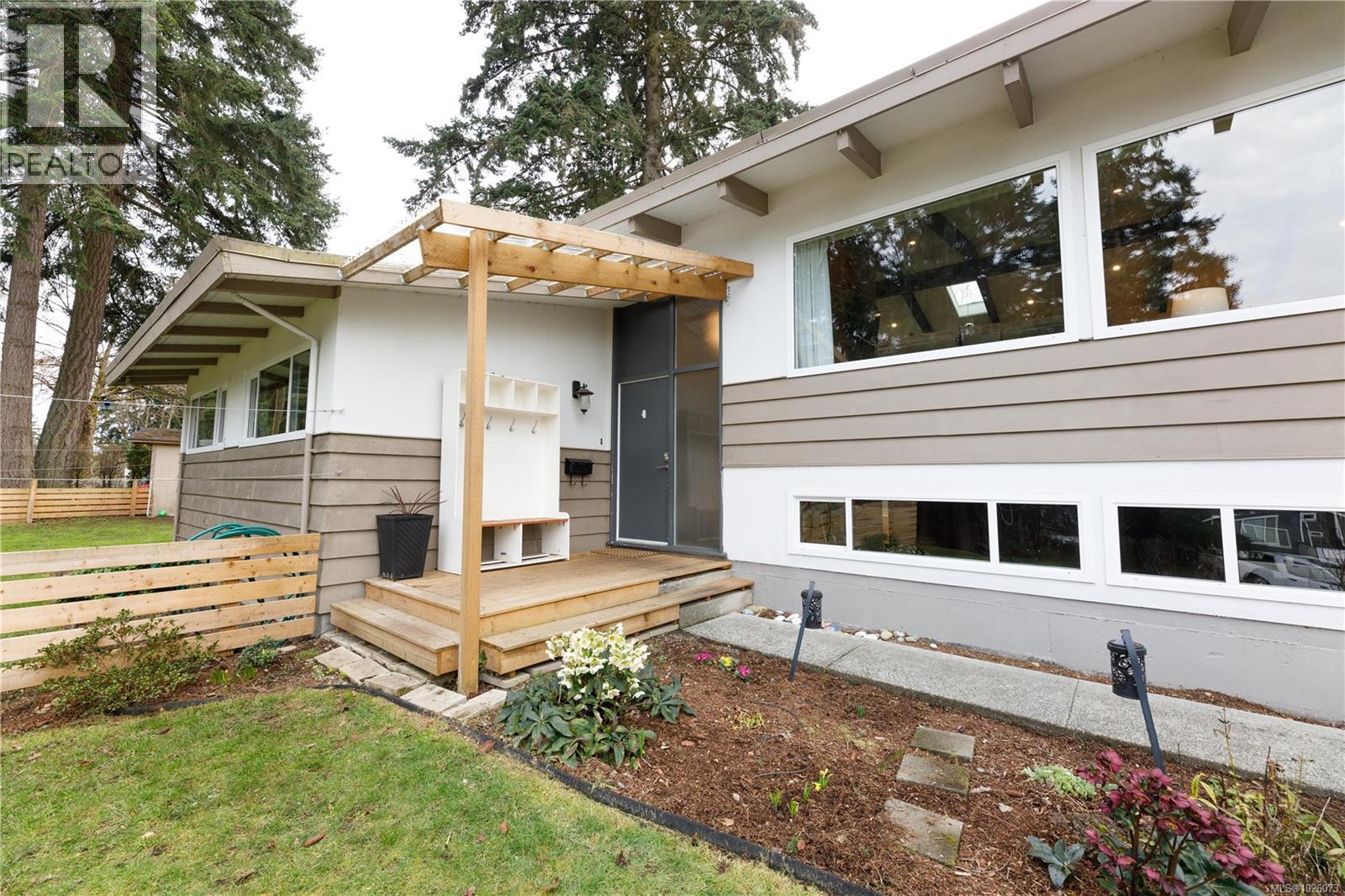 2405 Lynburn Cres, Nanaimo