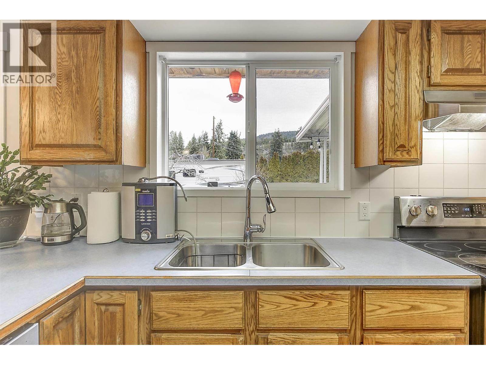 3155 Webber Road, West Kelowna