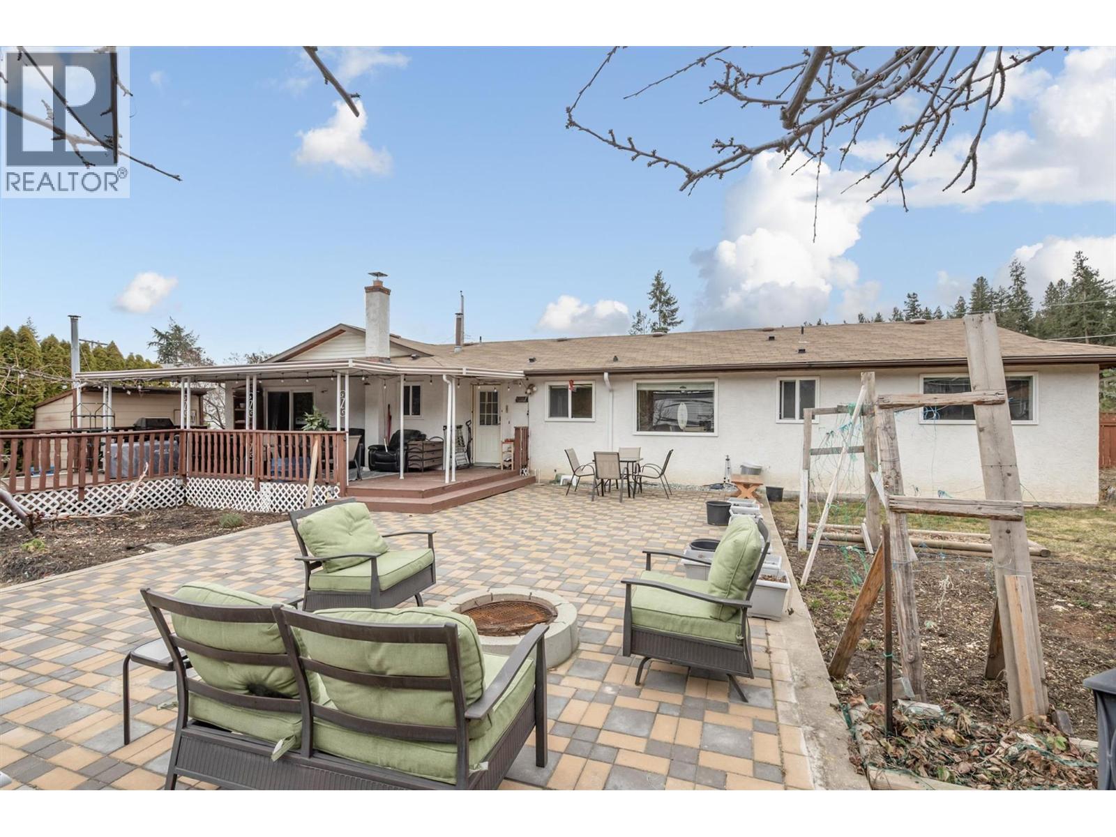 3155 Webber Road, West Kelowna