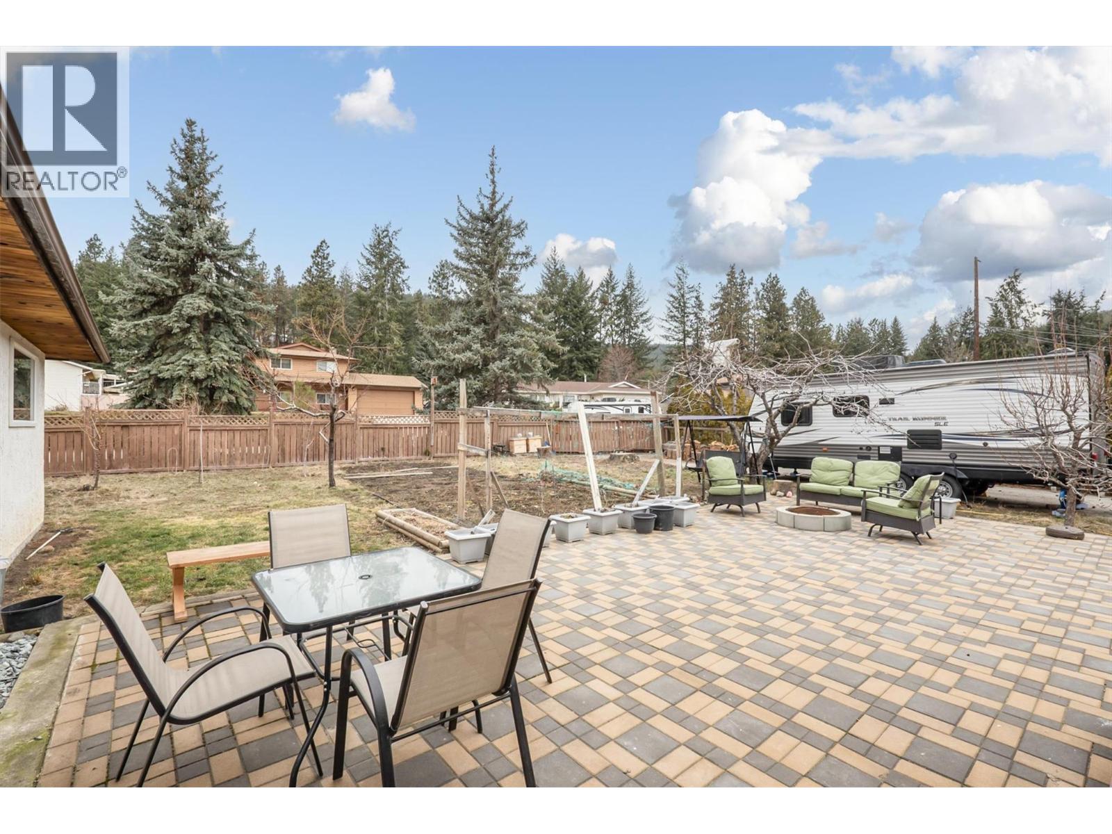 3155 Webber Road, West Kelowna