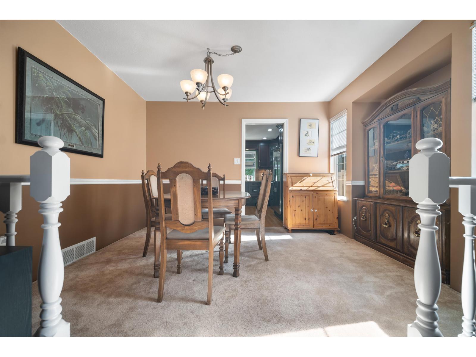 9564 204A STREET, Langley