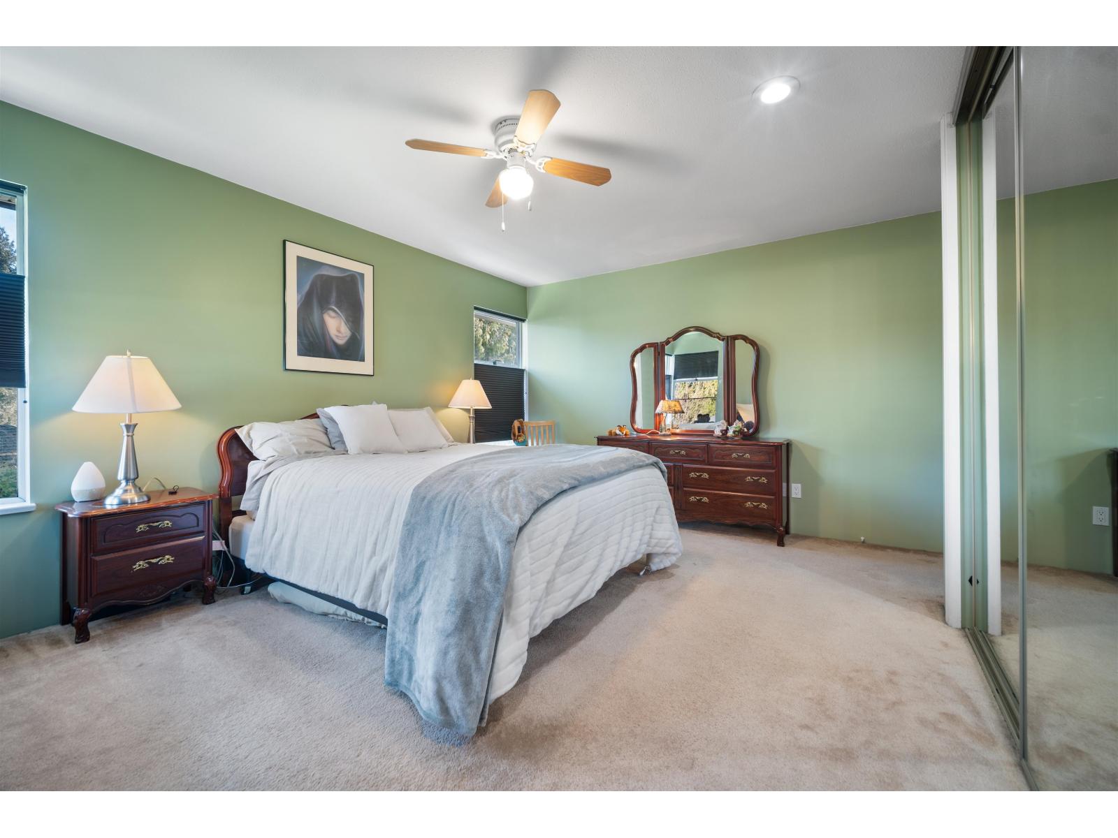 9564 204A STREET, Langley