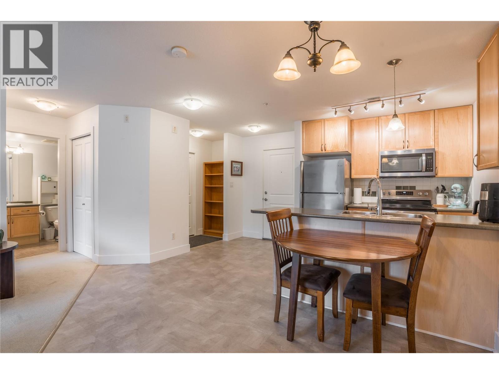256 HASTINGS Avenue Unit# 111, Penticton
