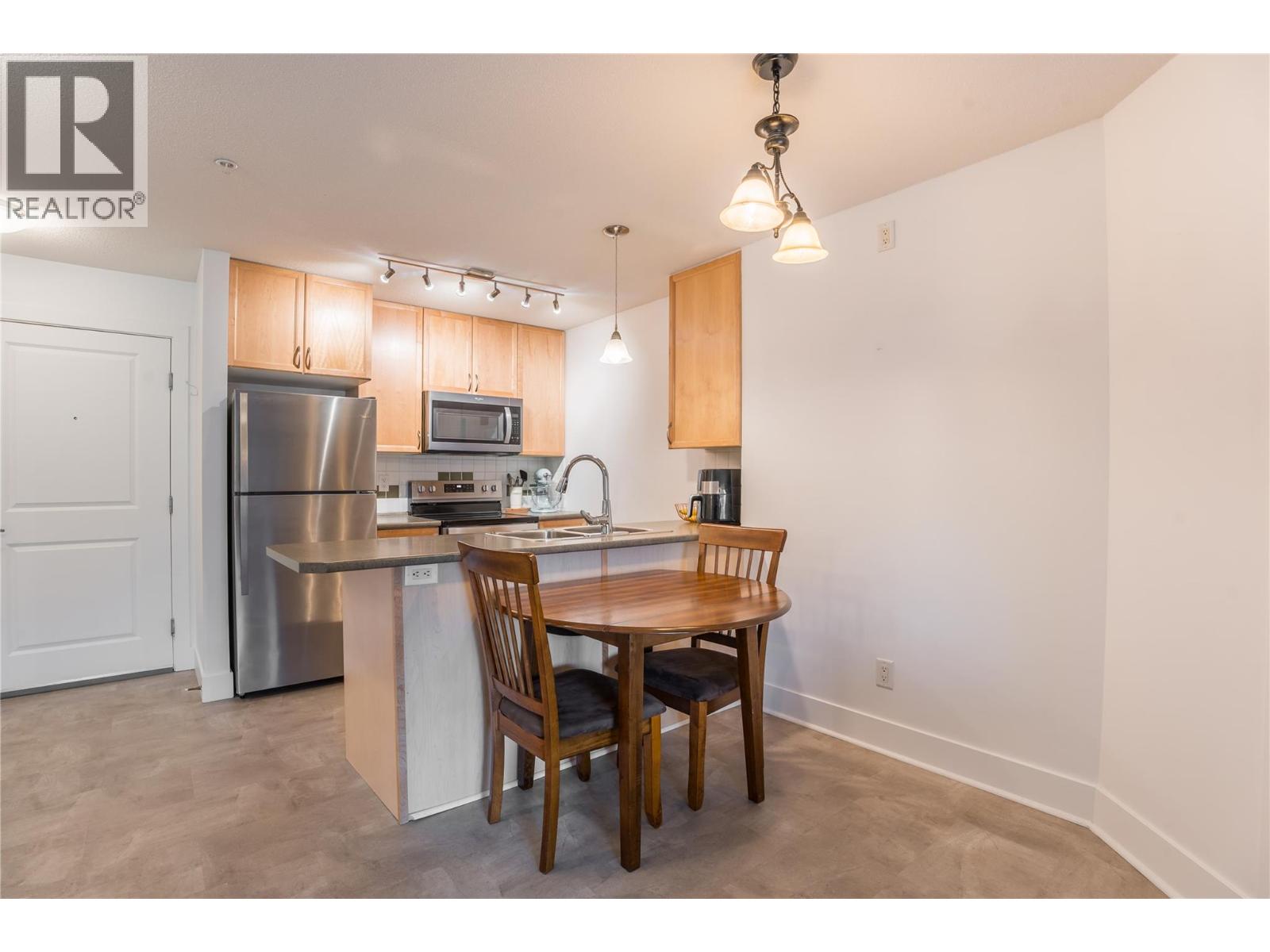 256 HASTINGS Avenue Unit# 111, Penticton