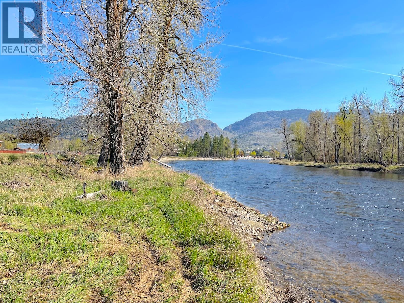 61st Avenue, Grand Forks