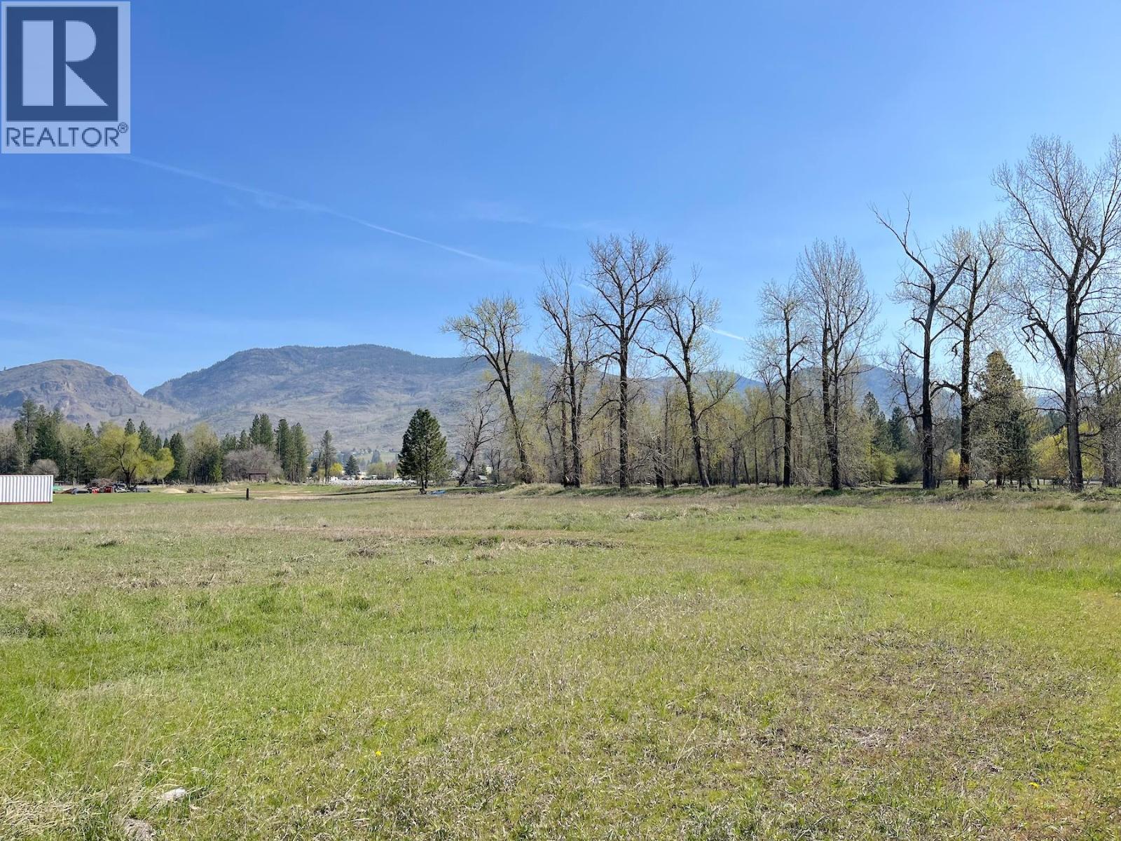 61st Avenue, Grand Forks