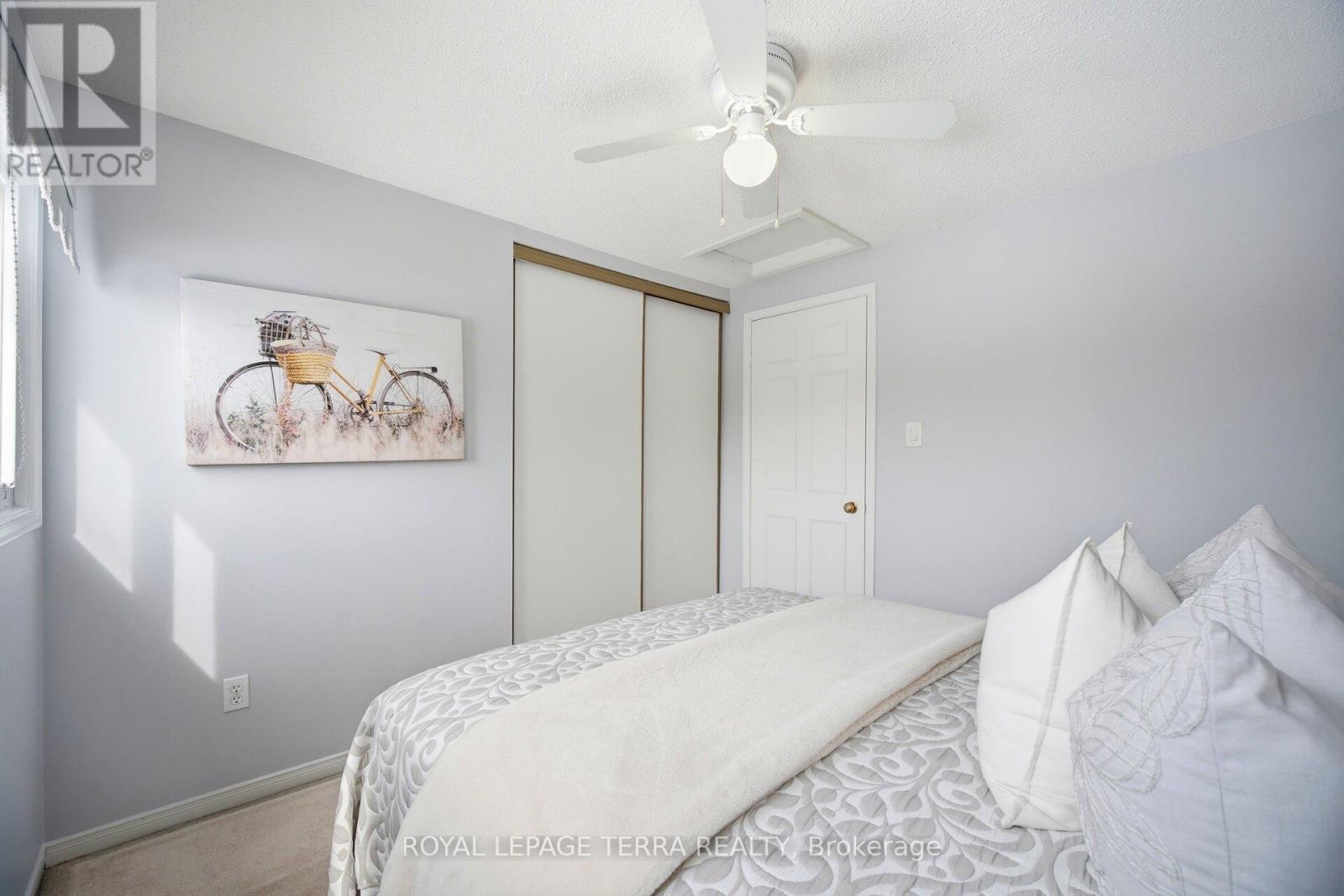 32 BRIDEKIRK PLACE - 32