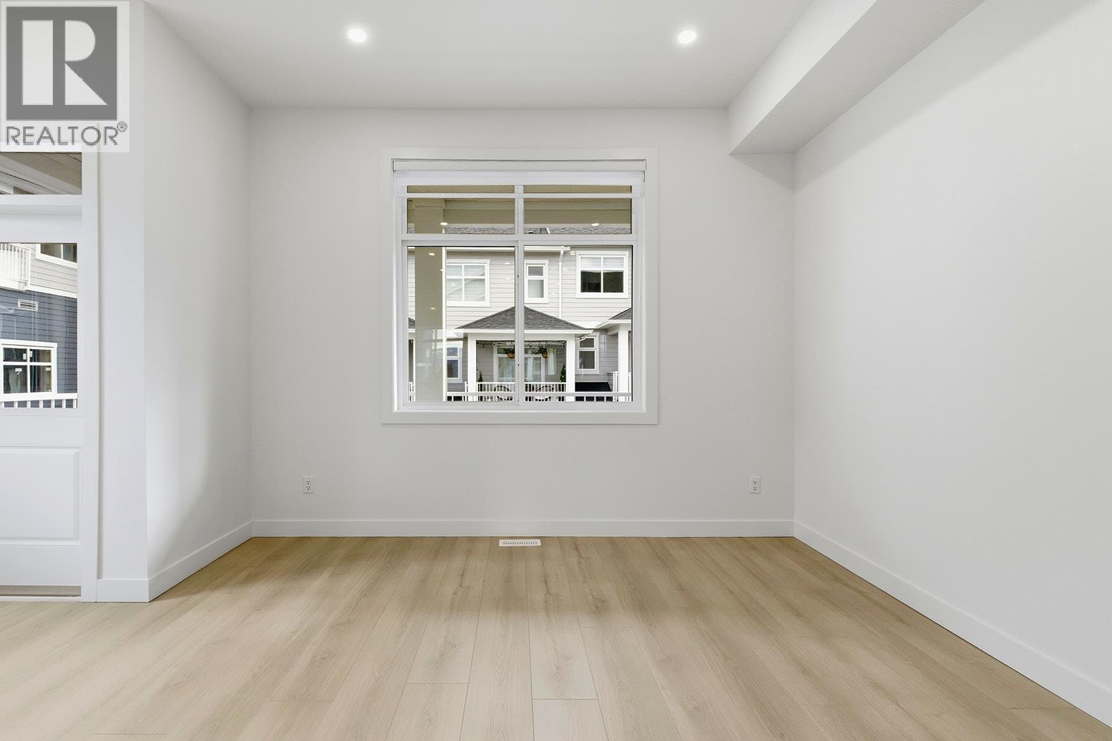 115 5300 Main Street, Kelowna