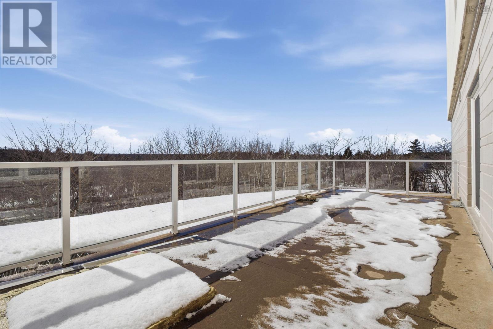 Property 27 of 37 of 107 60 Walter Havill Drive