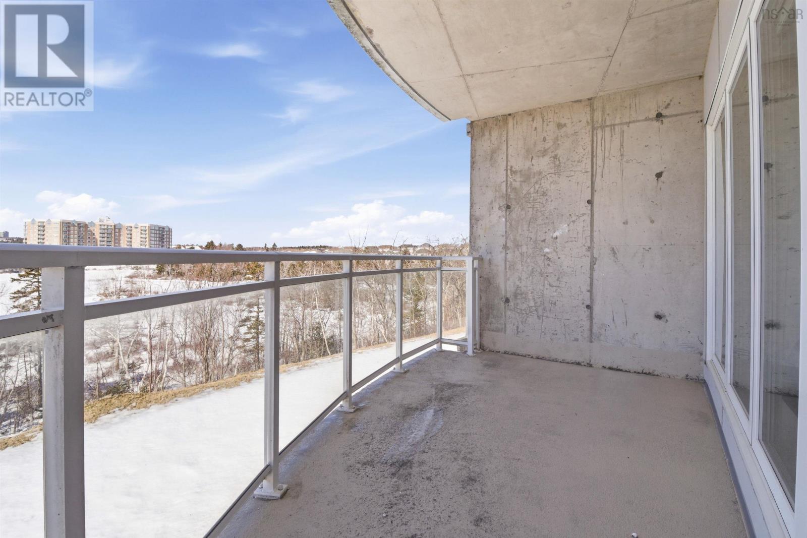 Property 24 of 37 of 107 60 Walter Havill Drive