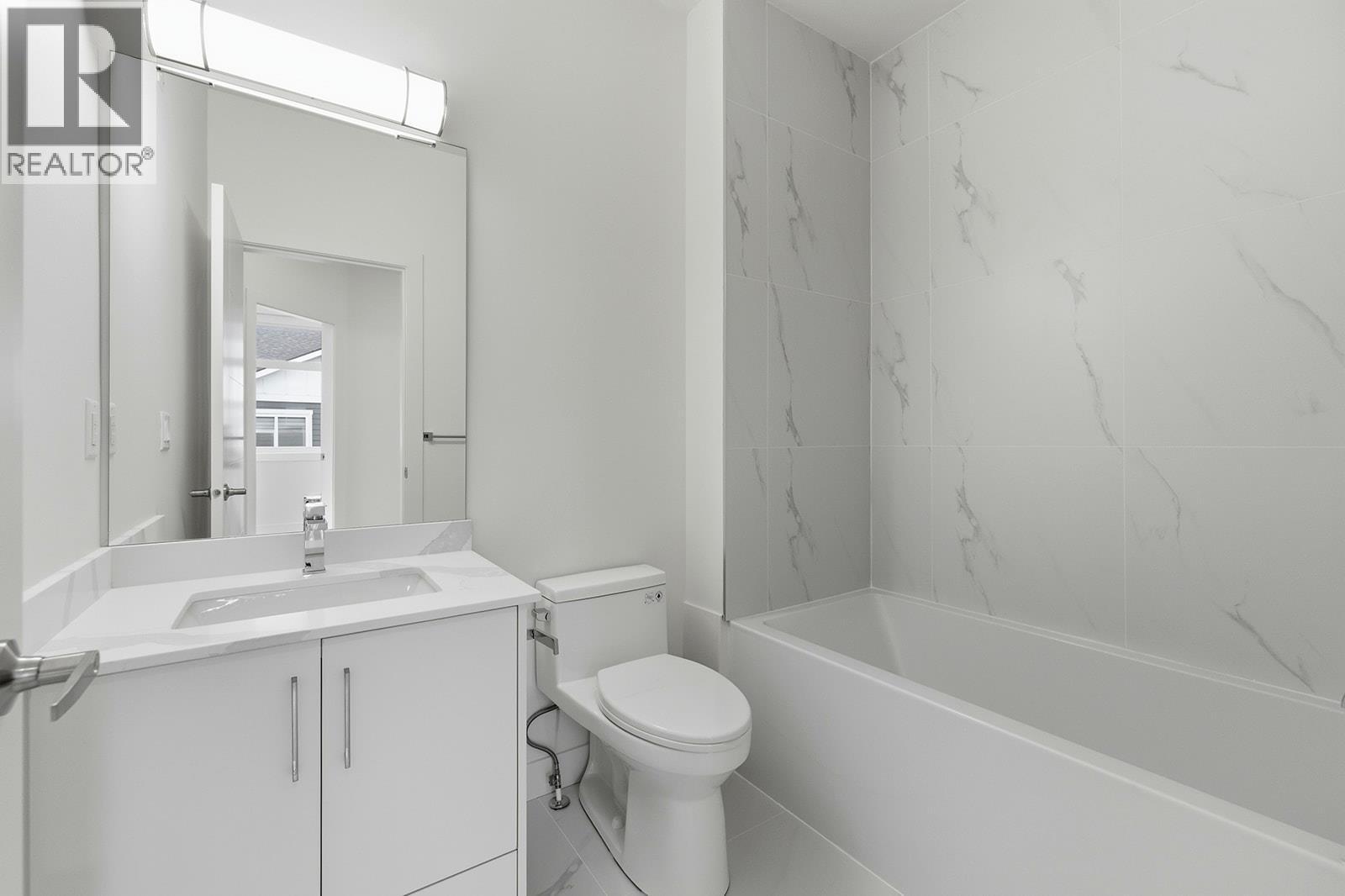 115 5300 Main Street, Kelowna