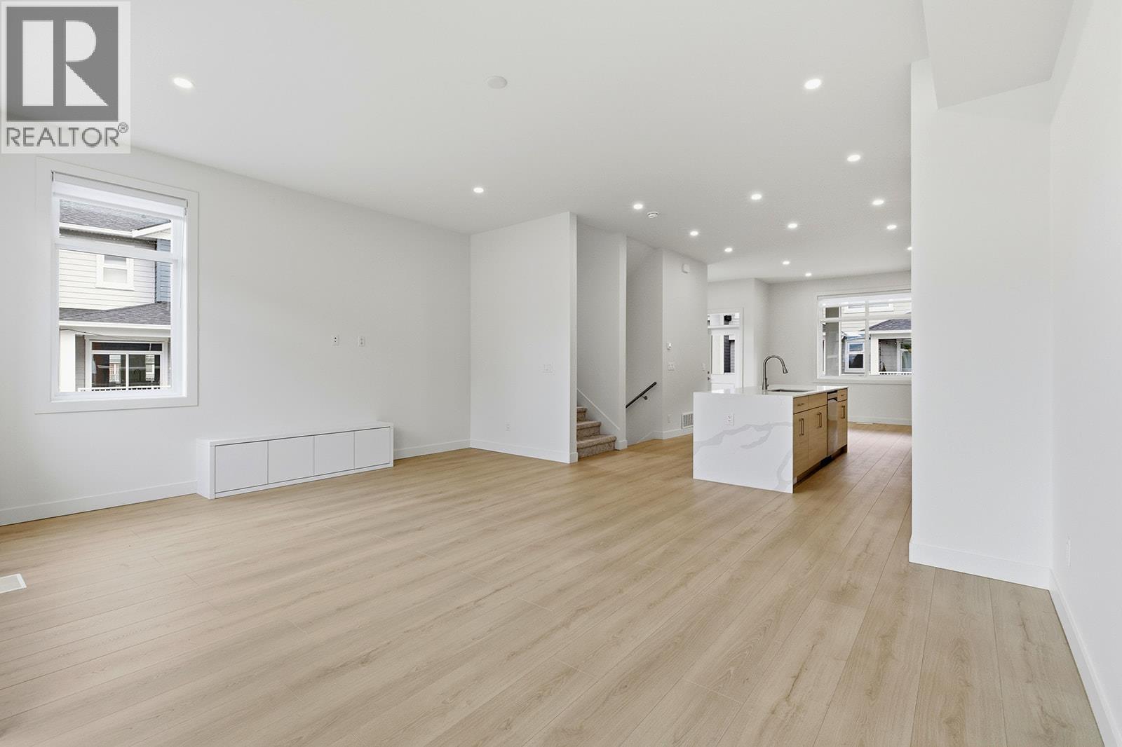 115 5300 Main Street, Kelowna