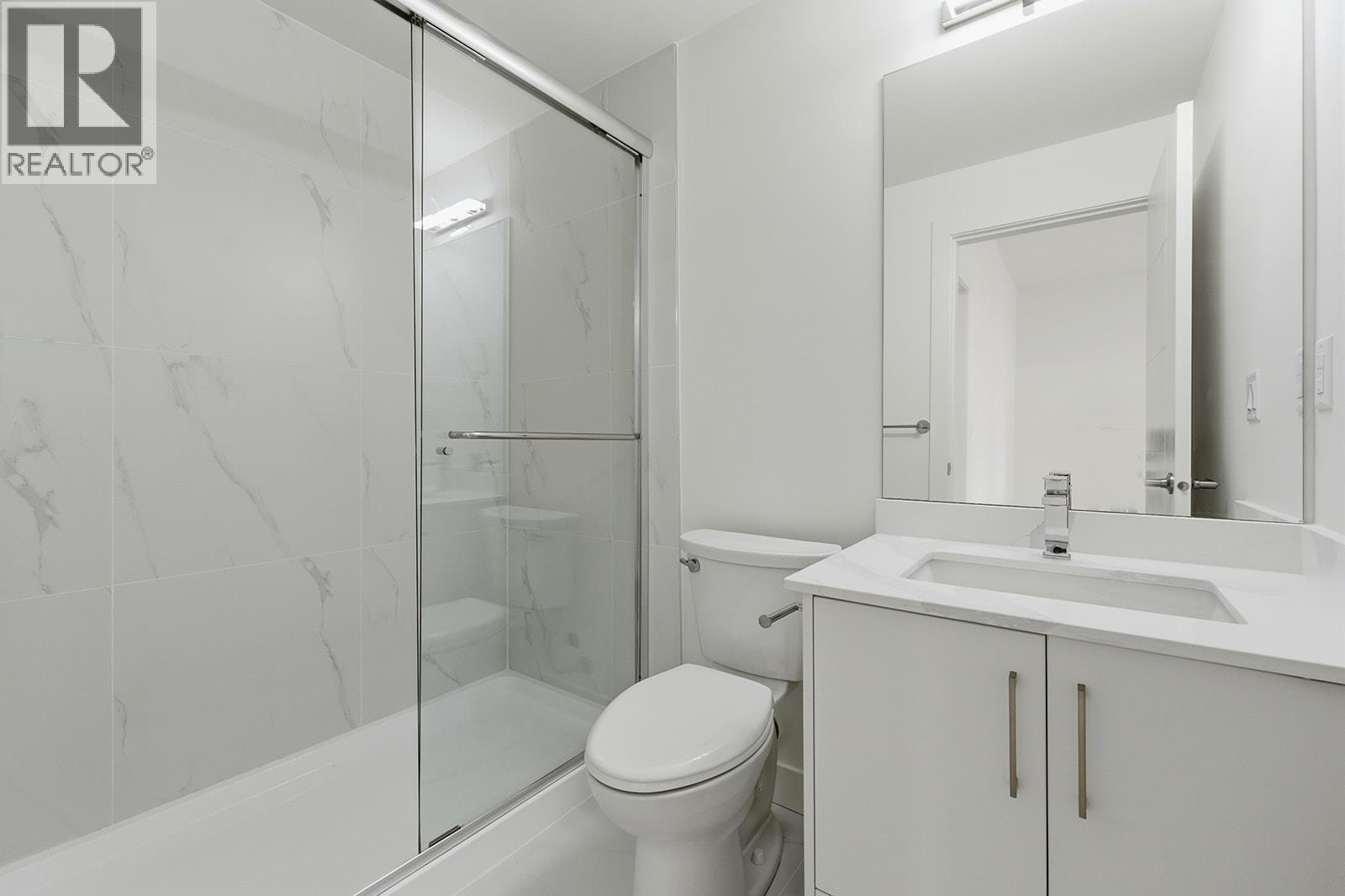 115 5300 Main Street, Kelowna