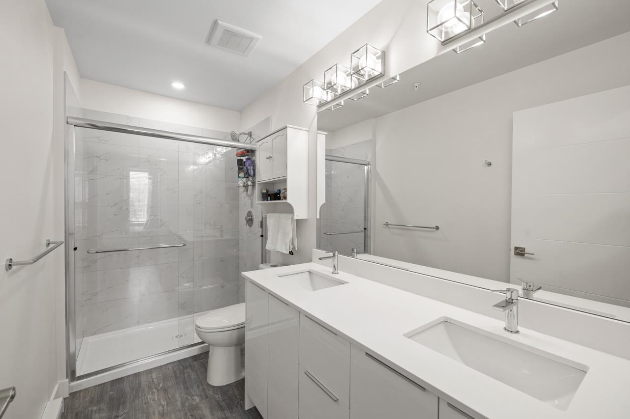 309 9450 ROBSON STREET, Chilliwack Proper West, Chilliwack