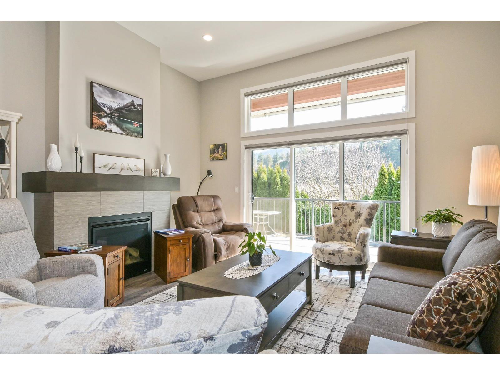 64 46110 THOMAS Road - photo 2