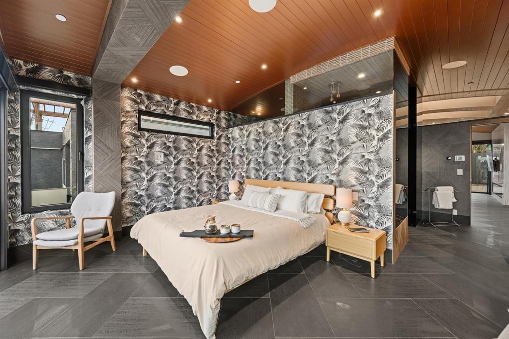 14555 MARINE DRIVE, White Rock