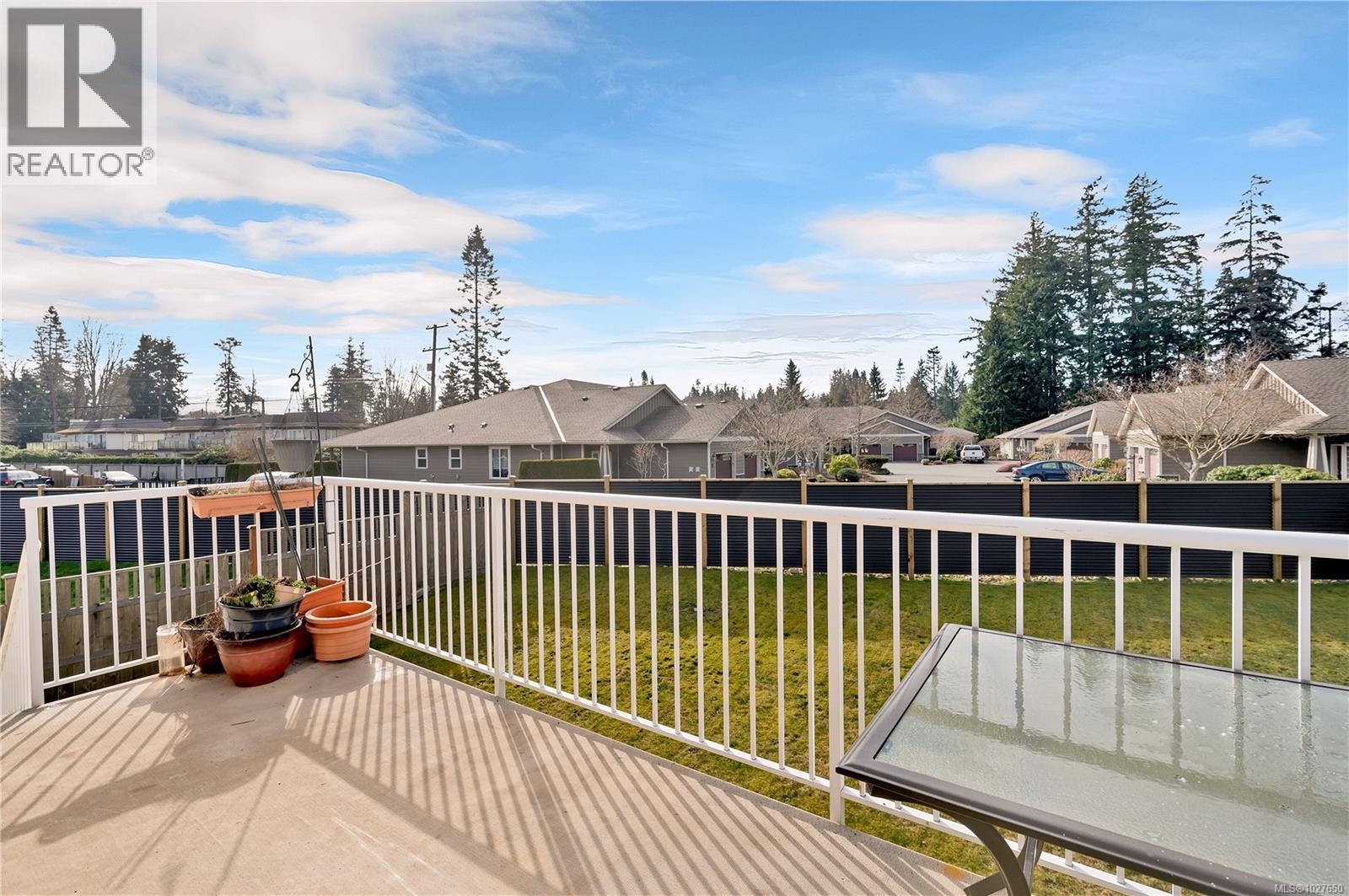 313 HARROGATE RD - 23