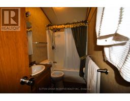 62 - 1082 Shamrock Marina Road, Gravenhurst, ON P0E1N0 Photo 11