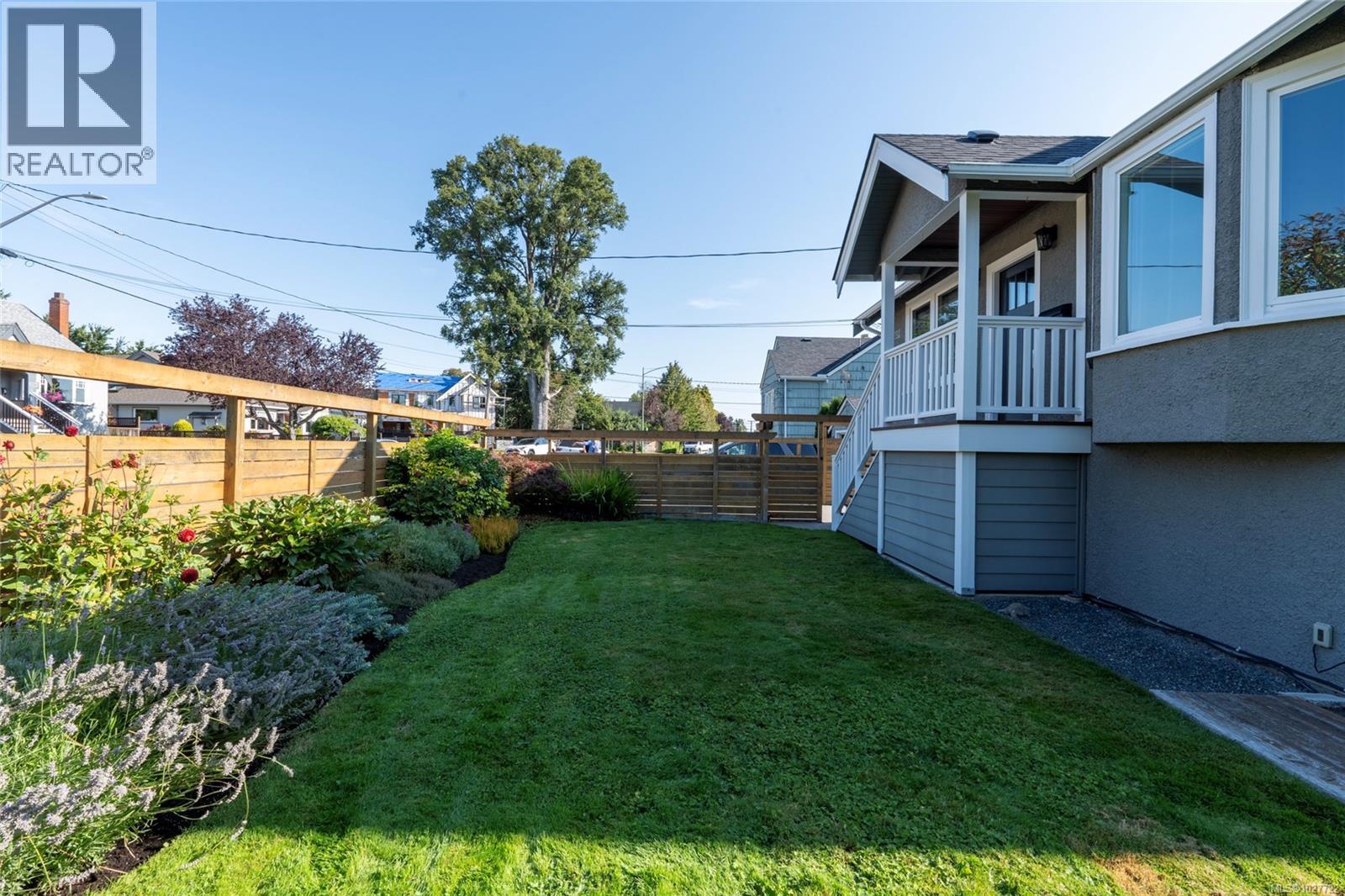  2051 Hampshire Road, Oak Bay