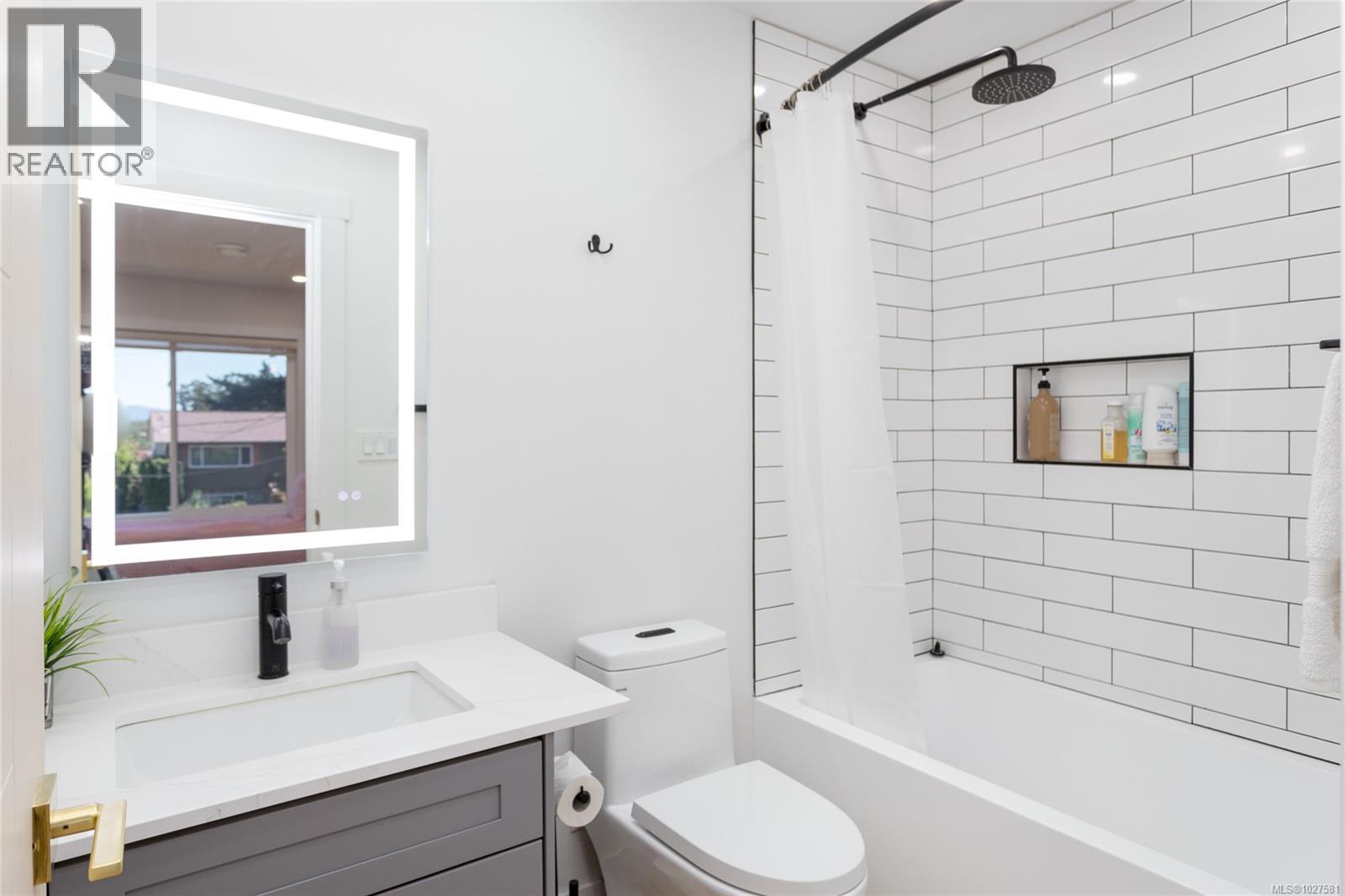  3947 Morgan Street, Saanich