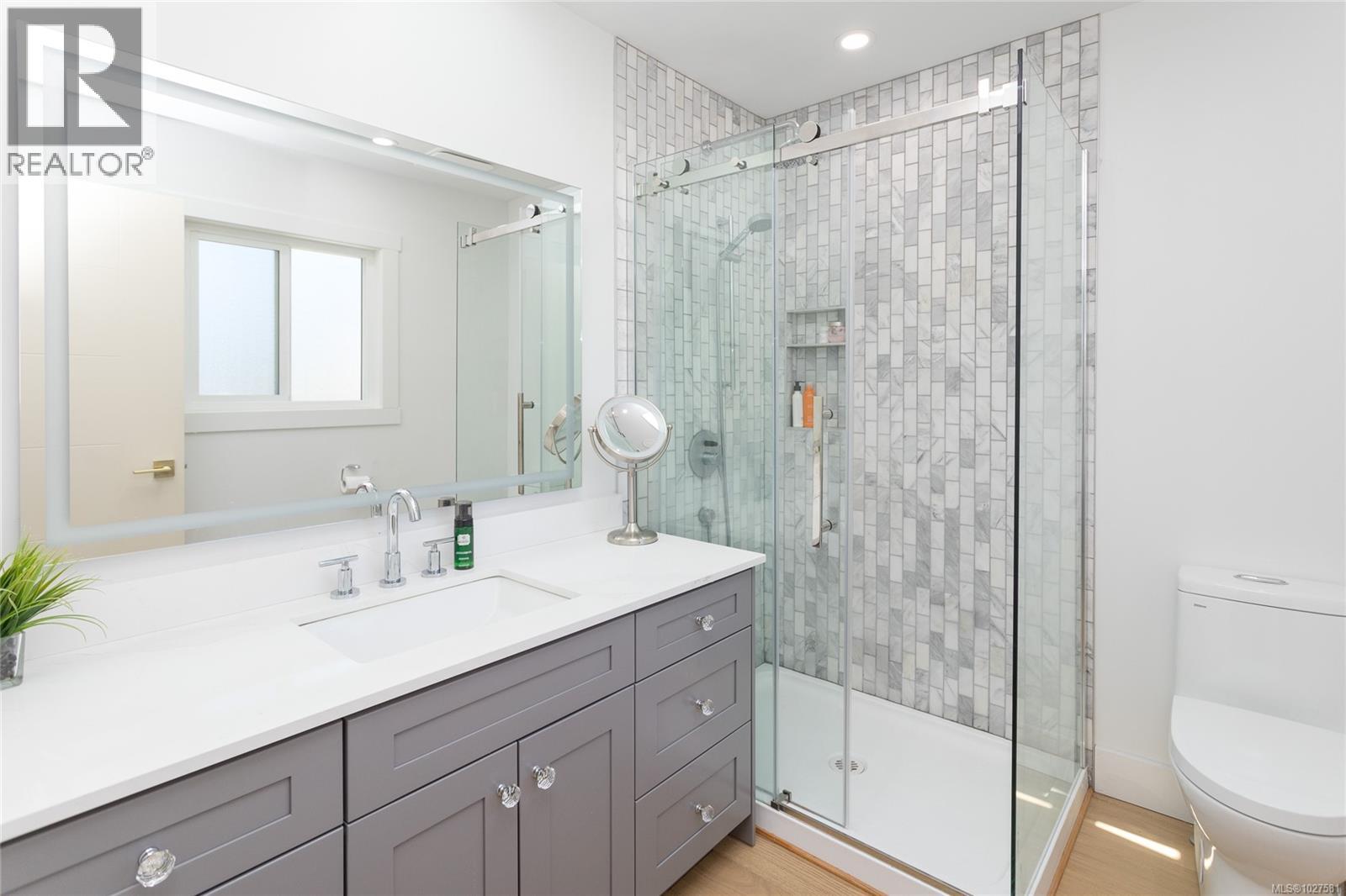  3947 Morgan Street, Saanich