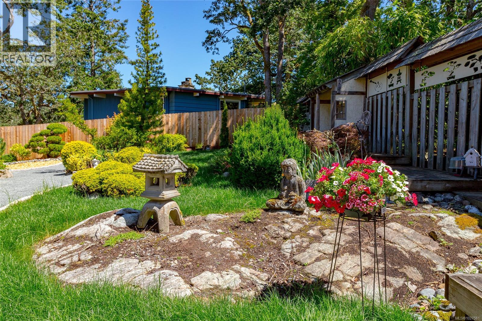  3947 Morgan Street, Saanich