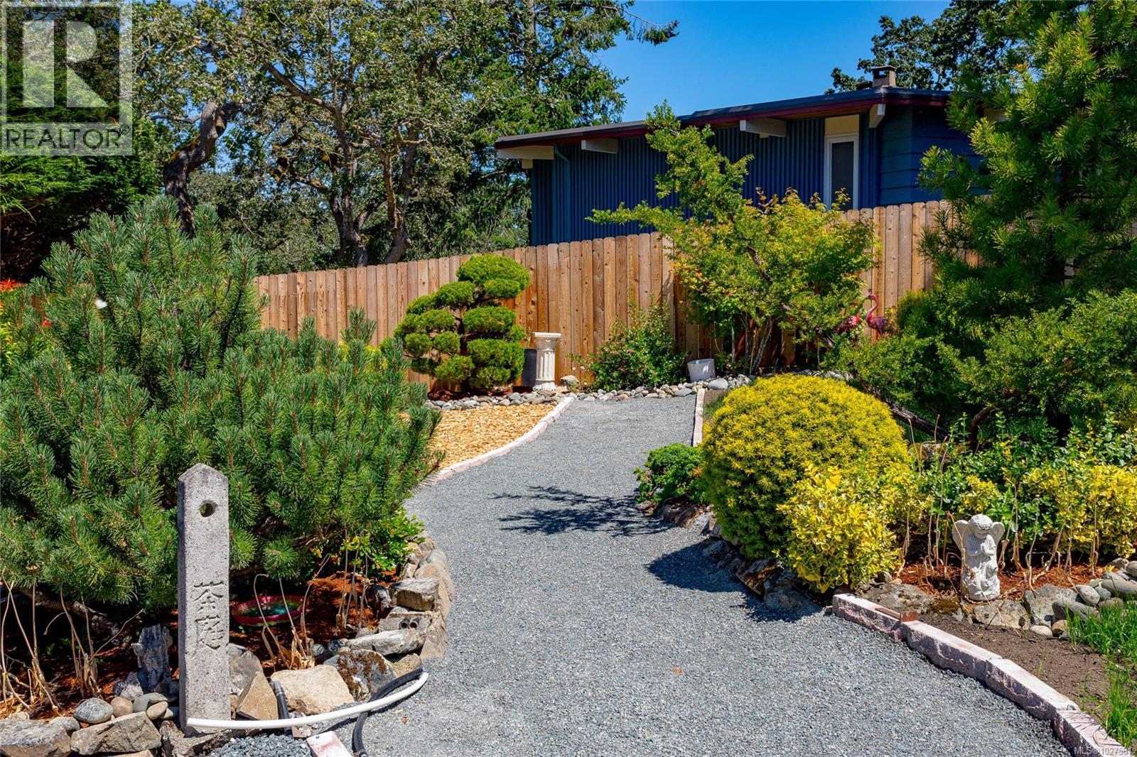  3947 Morgan Street, Saanich