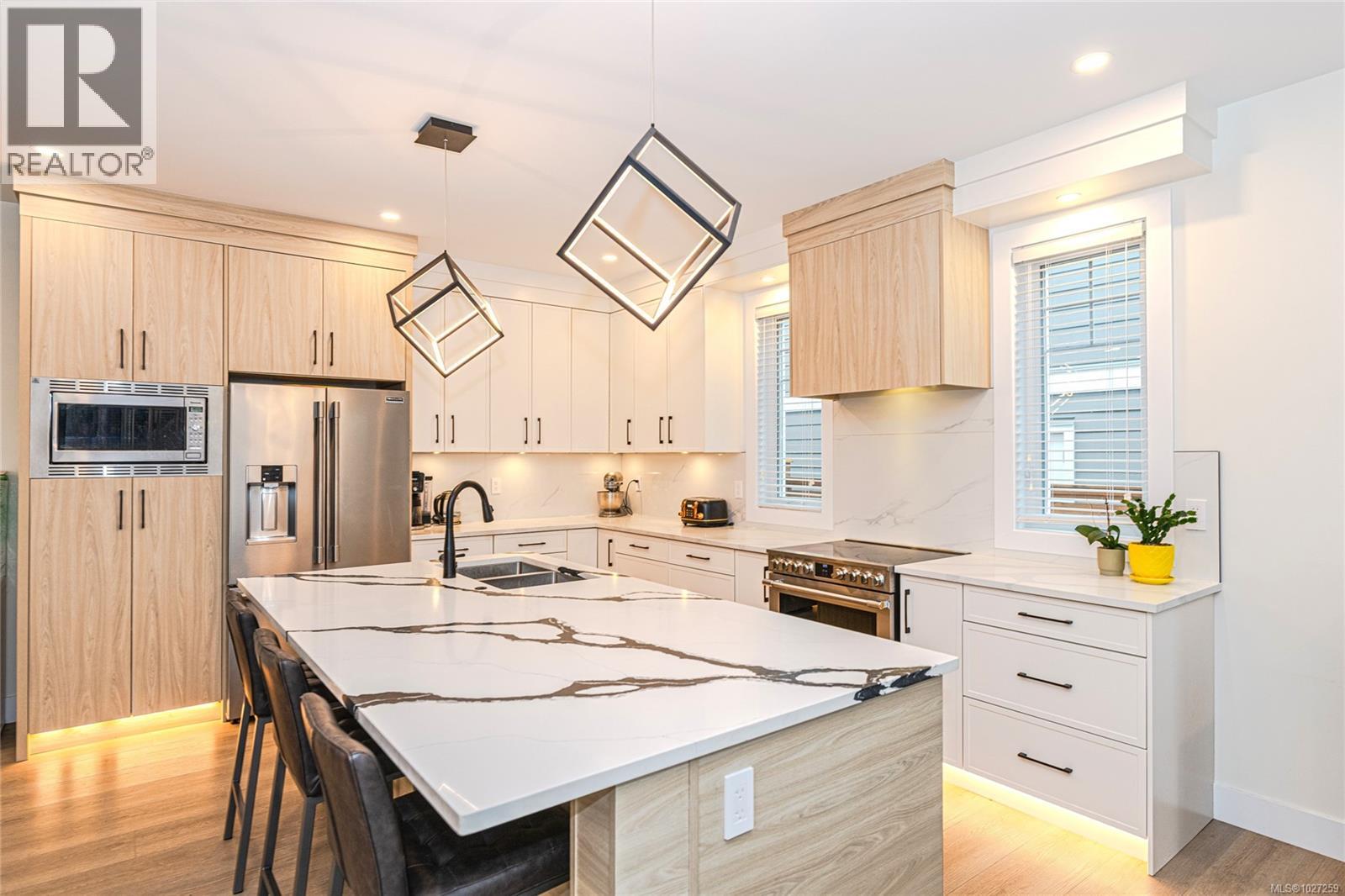  2367 Swallow Place, Langford