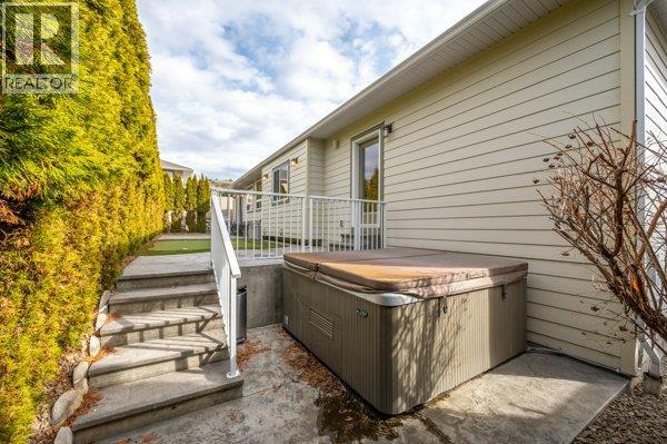 170 Stocks Crescent Unit# 176, Penticton