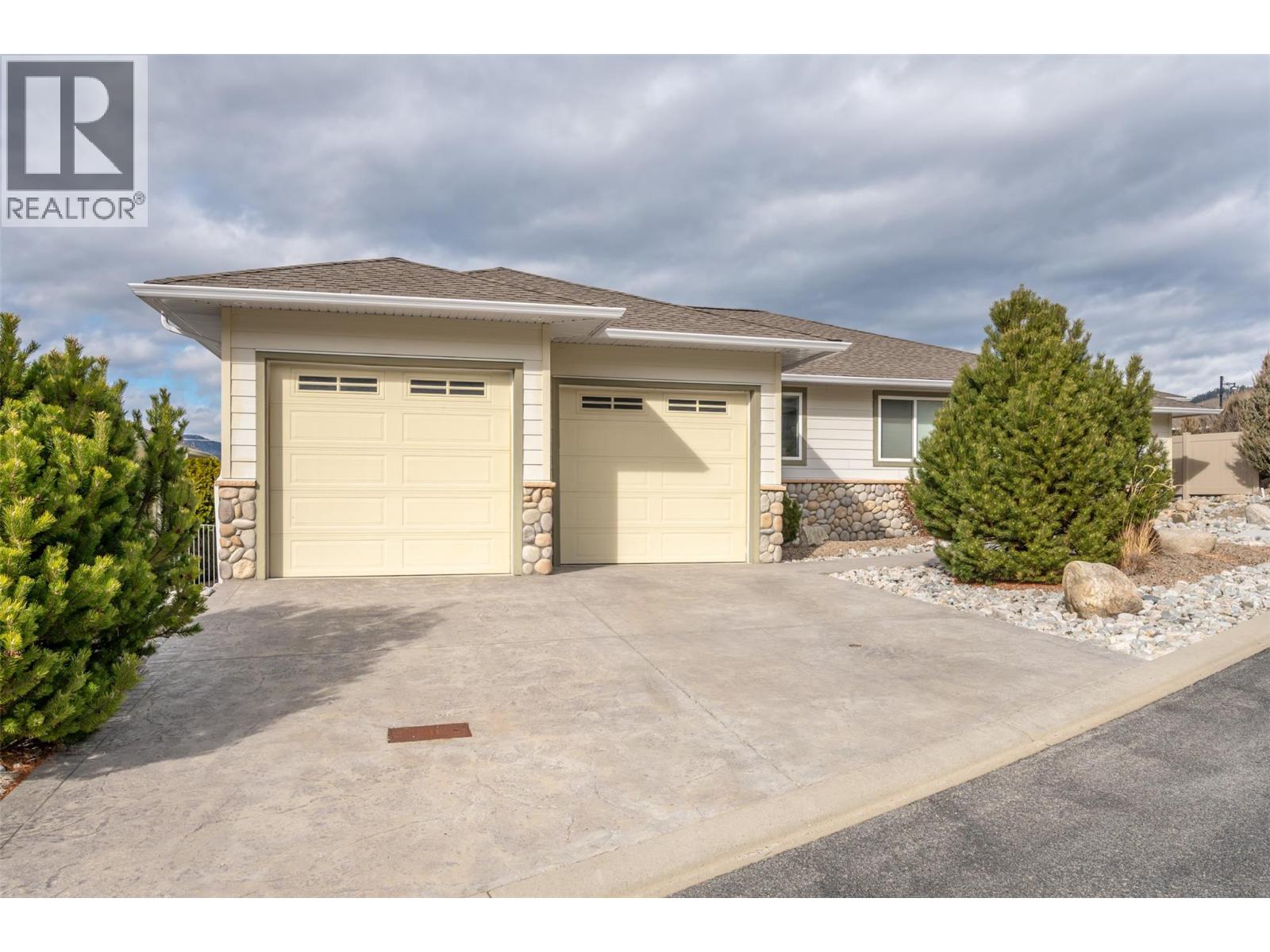 170 Stocks Crescent Unit# 176, Penticton