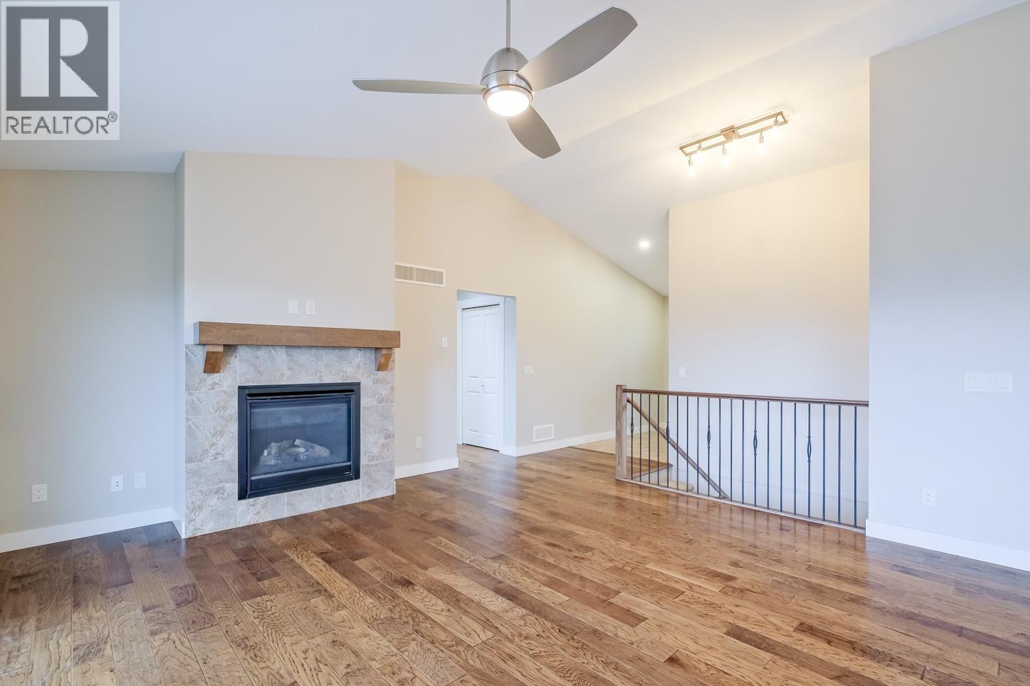 1886 Rosealee Lane, West Kelowna