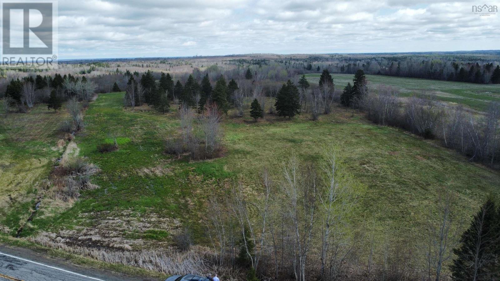 Property 3 of 5 of Lot 1 Highway 204