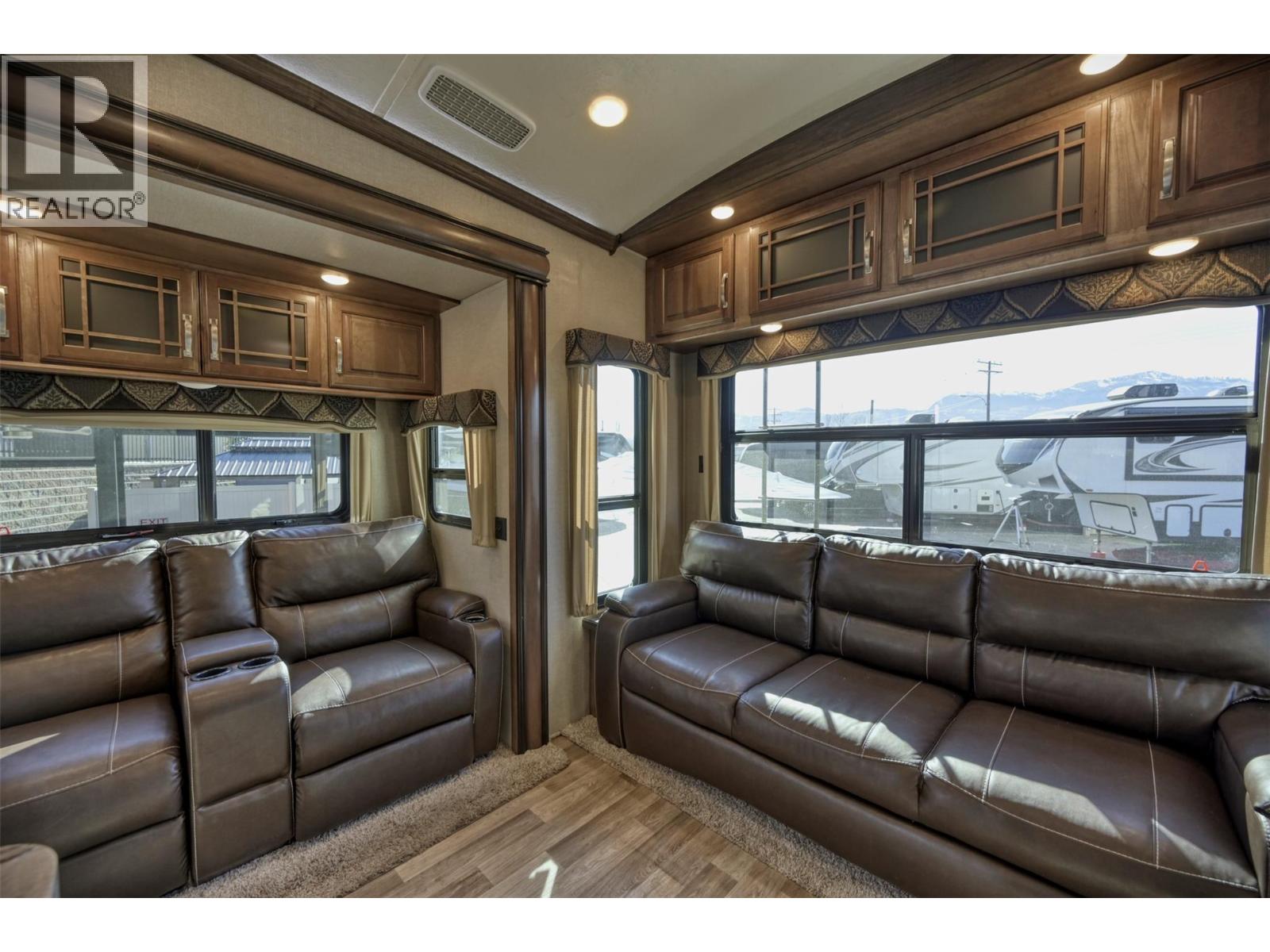 3207 Lakeshore Drive Unit# 65 & 66, Osoyoos