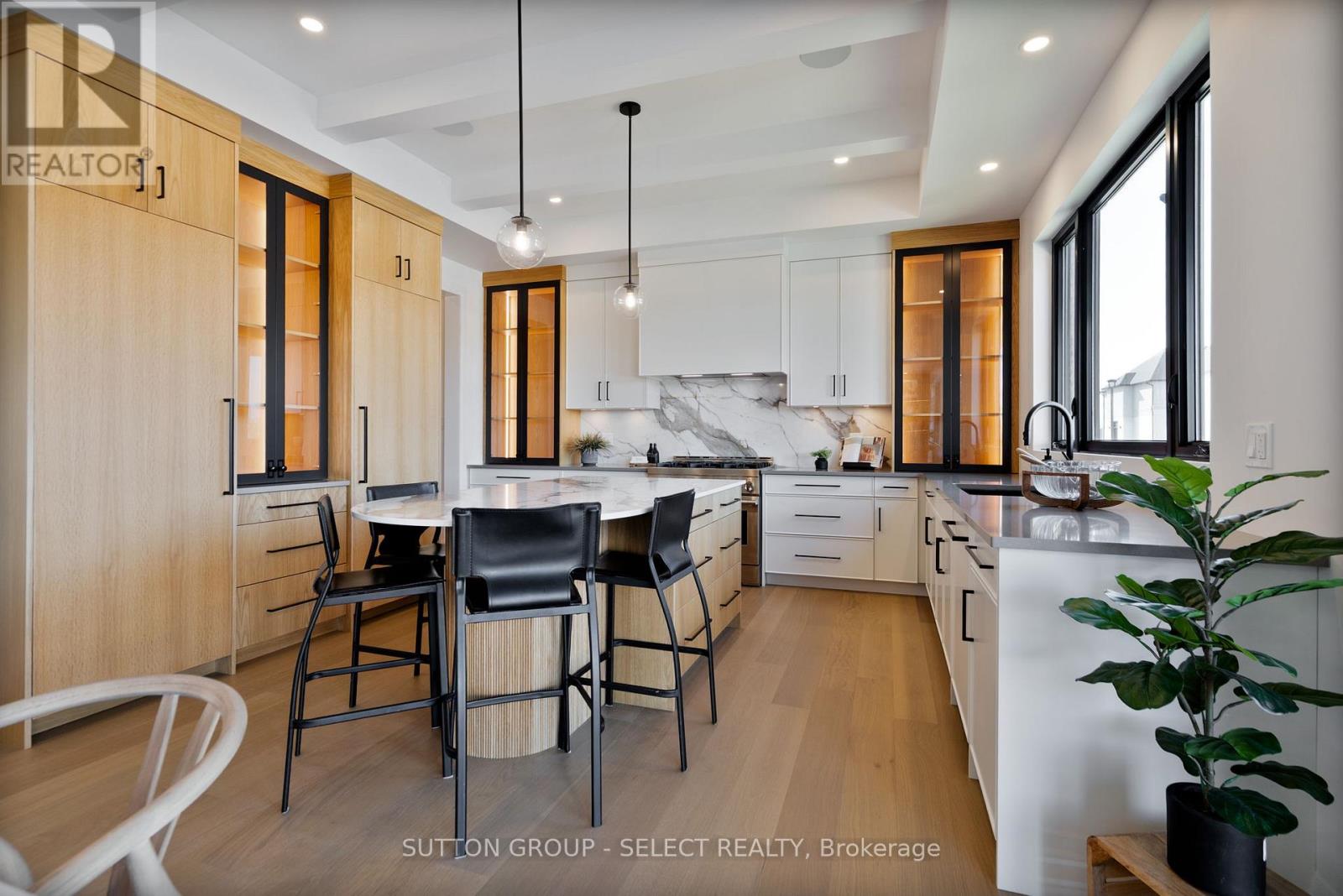 588 CREEKVIEW CHASE - 11