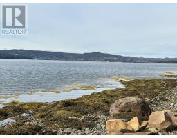 Smith Sound Road thumbnail 3