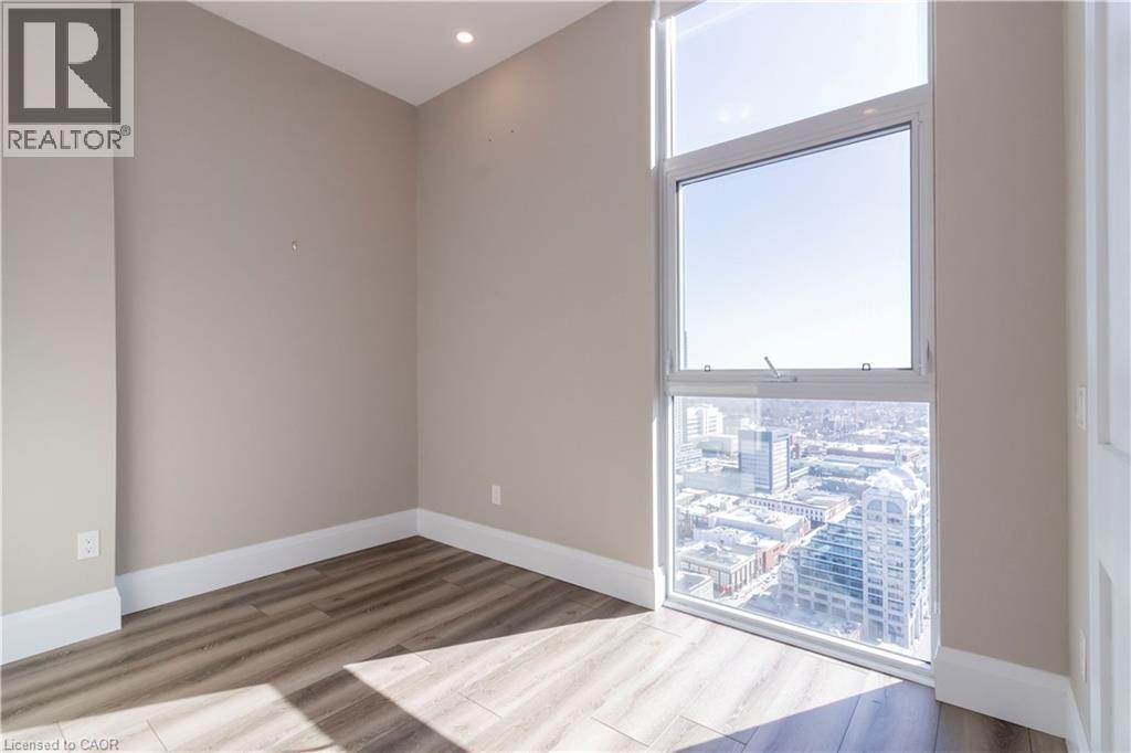 60 CHARLES Street W Unit# 3103, Kitchener, Ontario, N2G0C9 — Photo 12