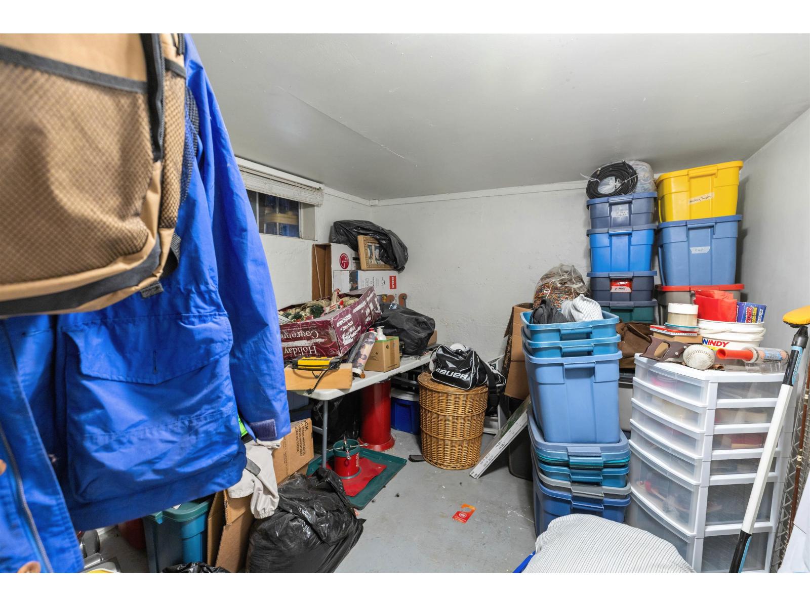 4 Bed, 1 Bath Duplex for Sale in Mission – 32739 FRASER CRESCENT, Mission – MLS# R3095414 - Image 15