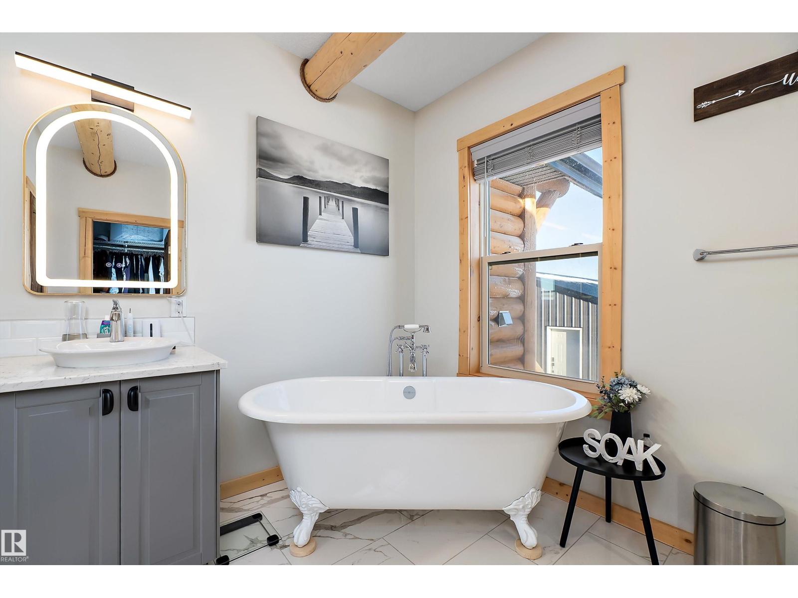 
          19003 TWP RD 522
            <br/>
            <span>Rural Beaver County</span>
            , 
            <span>AB</span>
             <span>T0B4J5</span>
         - Photo 36