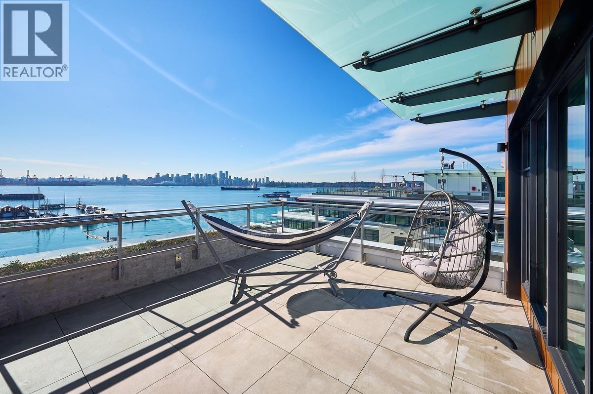 807 755 HARBOURSIDE DRIVE