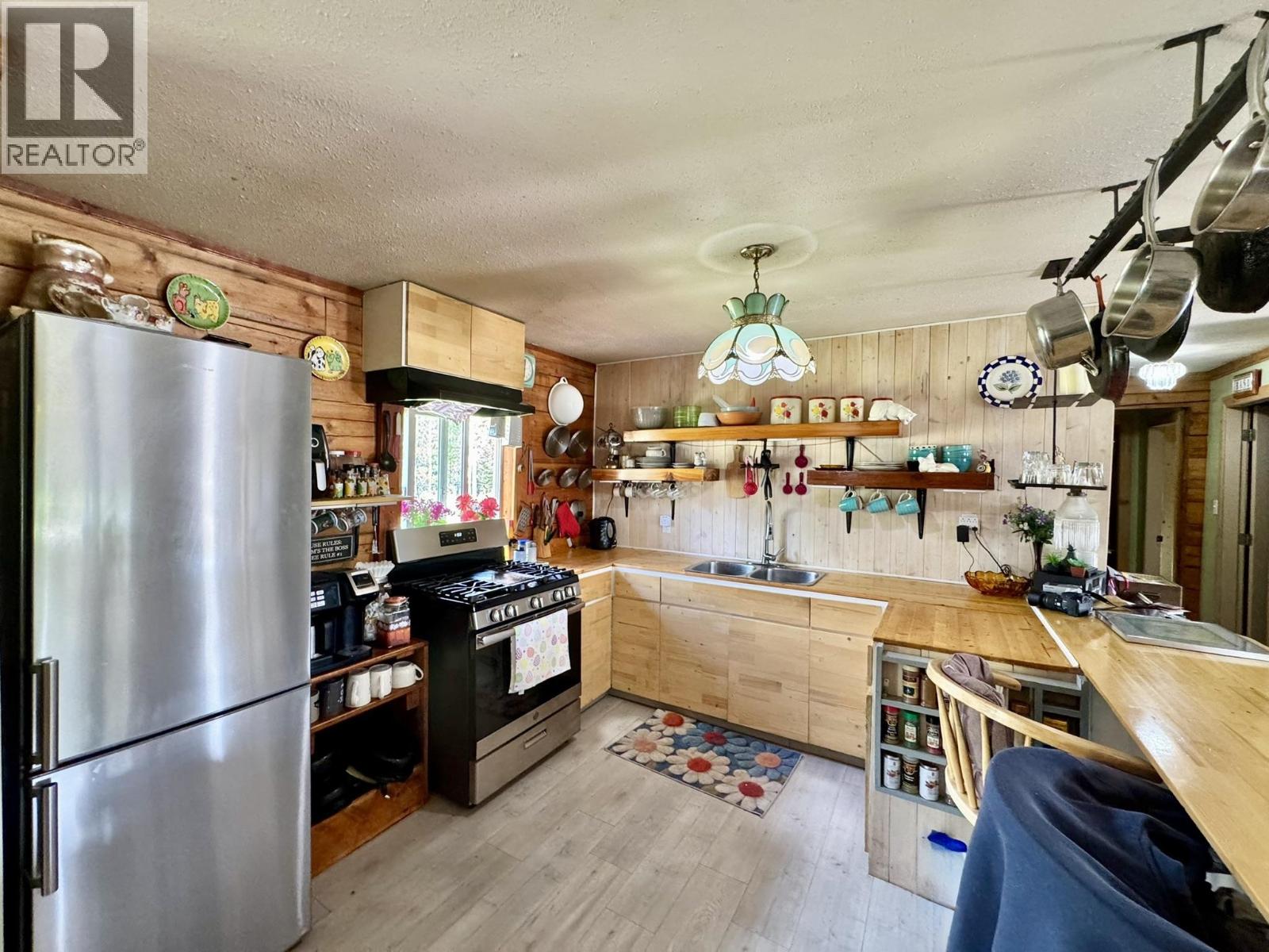 7611 NORTH BONAPARTE ROAD, Bridge Lake