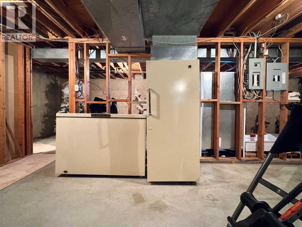 
          335 28 Street South
            <br/>
            <span>Lethbridge</span>
            , 
            <span>AB</span>
             <span>T1J3S7</span>
         - Photo 38