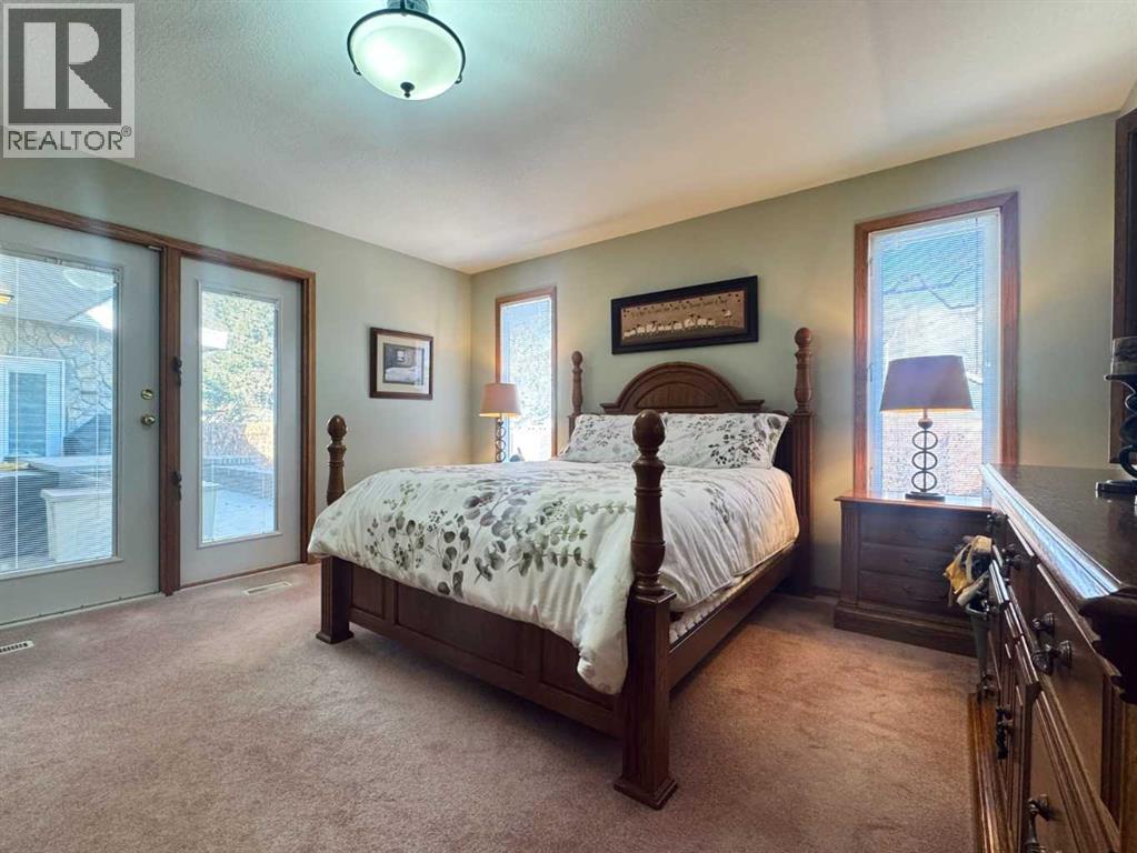 
          335 28 Street South
            <br/>
            <span>Lethbridge</span>
            , 
            <span>AB</span>
             <span>T1J3S7</span>
         - Photo 33