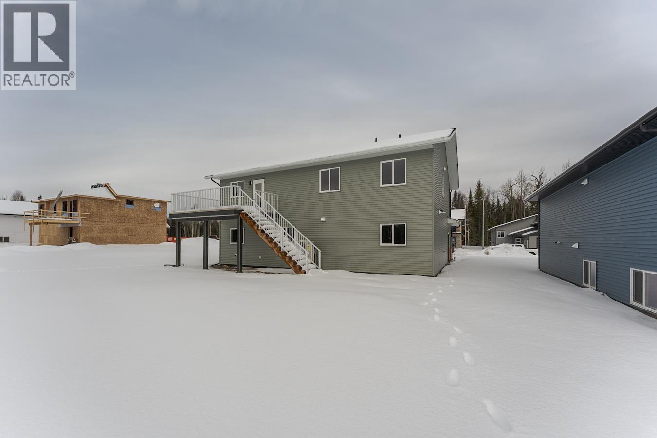 7233 HILLU ROAD - 29