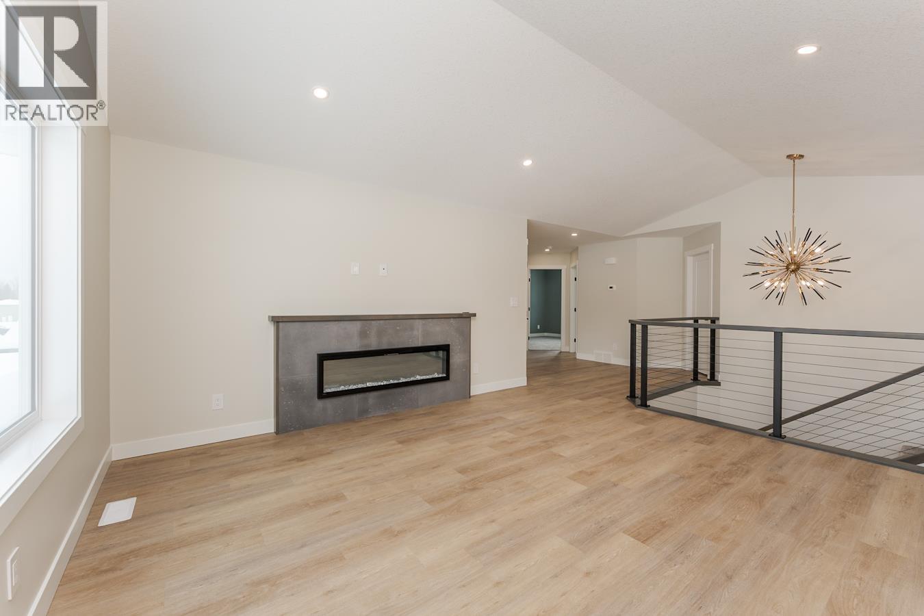 7233 HILLU ROAD - 12